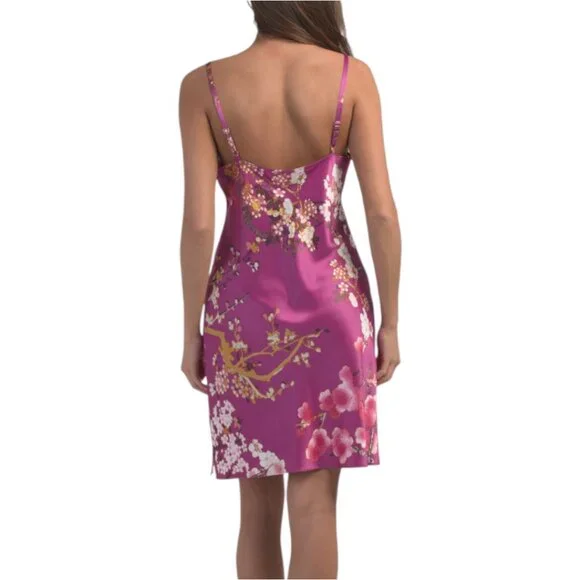 N NATORI Sakura Satin Chemise